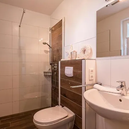 Wind & Segel بيت للعطل *