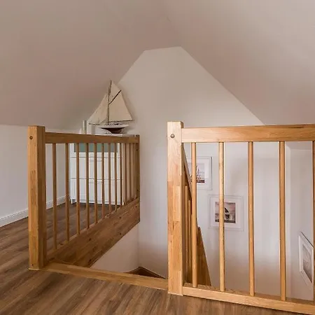 Wind & Segel بيت للعطل